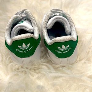 Adidas Stan Smith Crib Shoes, Smoke-Free home, never worn before, size 3k-baby